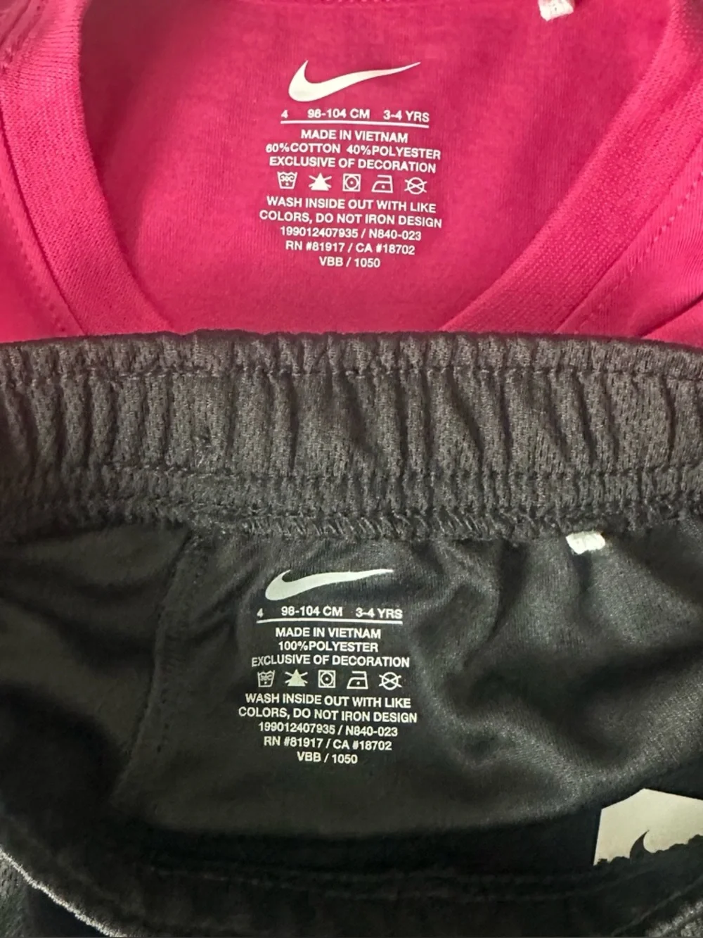 Girls Size 4 Nike 2-Piece Outfit Set Pink Swoosh Tee & Black Shorts NWT